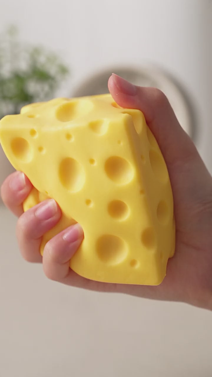 Slow-rise squeeze of the SquishJoy Cheese Block